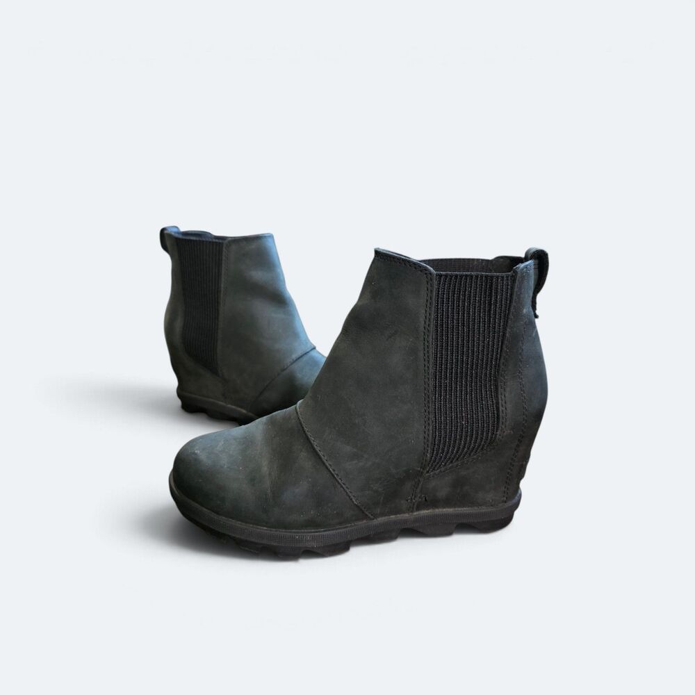 SOREL Joan of Arctic Wedge II Chelsea Boots Black Waterproof Leather Size 7